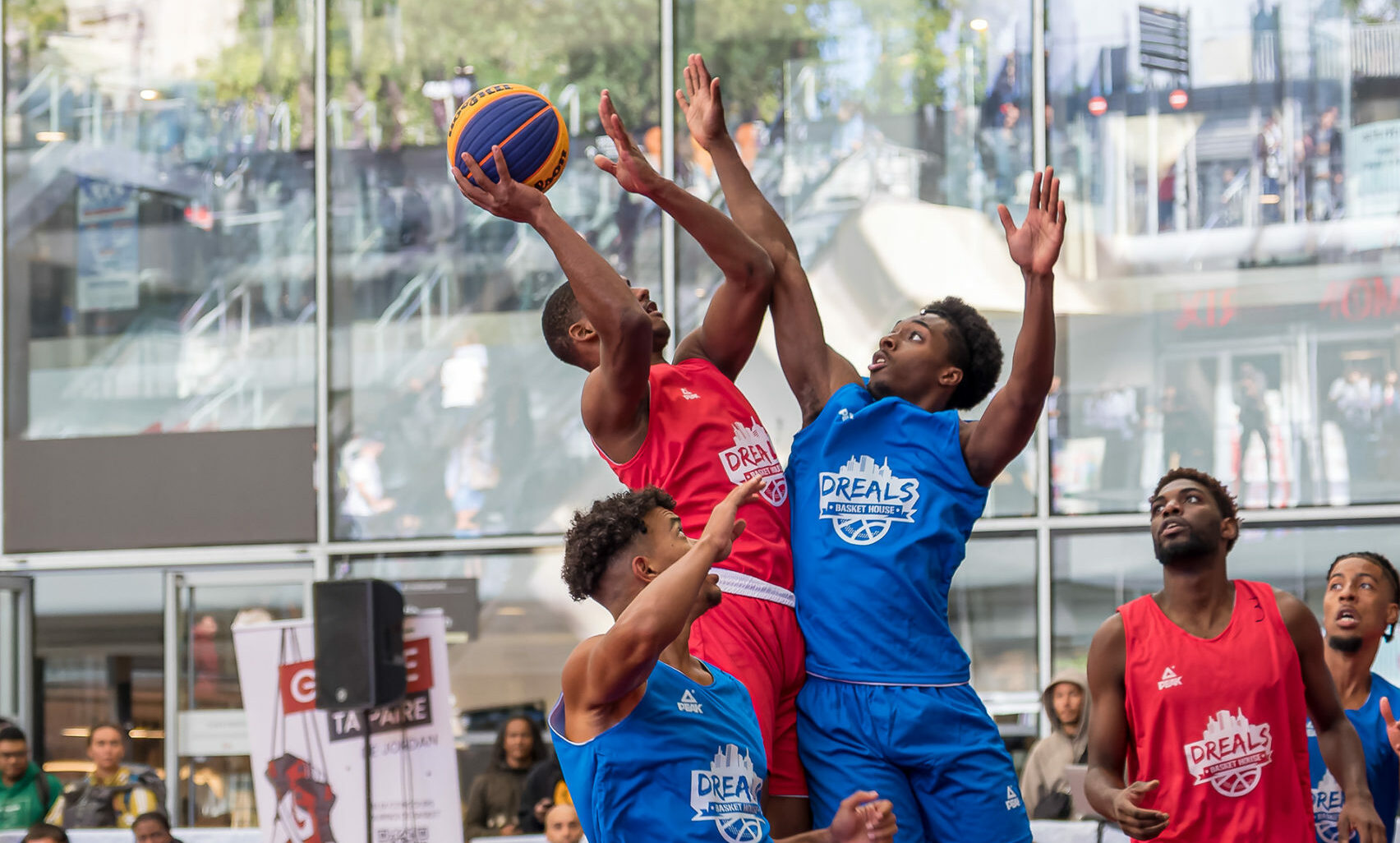 c4f4cb29-807d-42cb-9746-38c0ae60711b_rw_1920